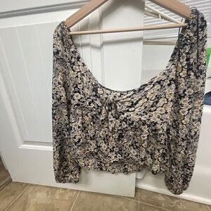 Long sleeve floral blouse